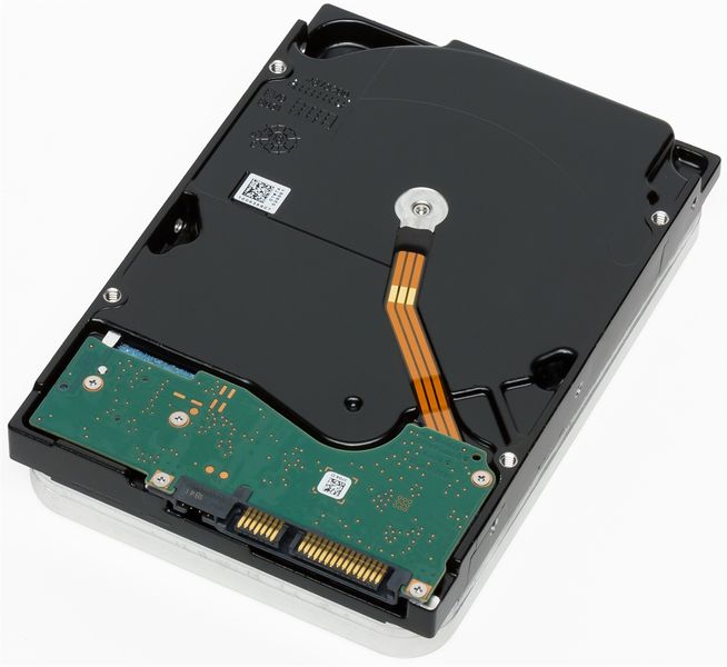 Накопичувач HDD SATA 18.0TB Seagate IronWolf Pro NAS 7200rpm 256MB (ST18000NE000) ST18000NE000 фото